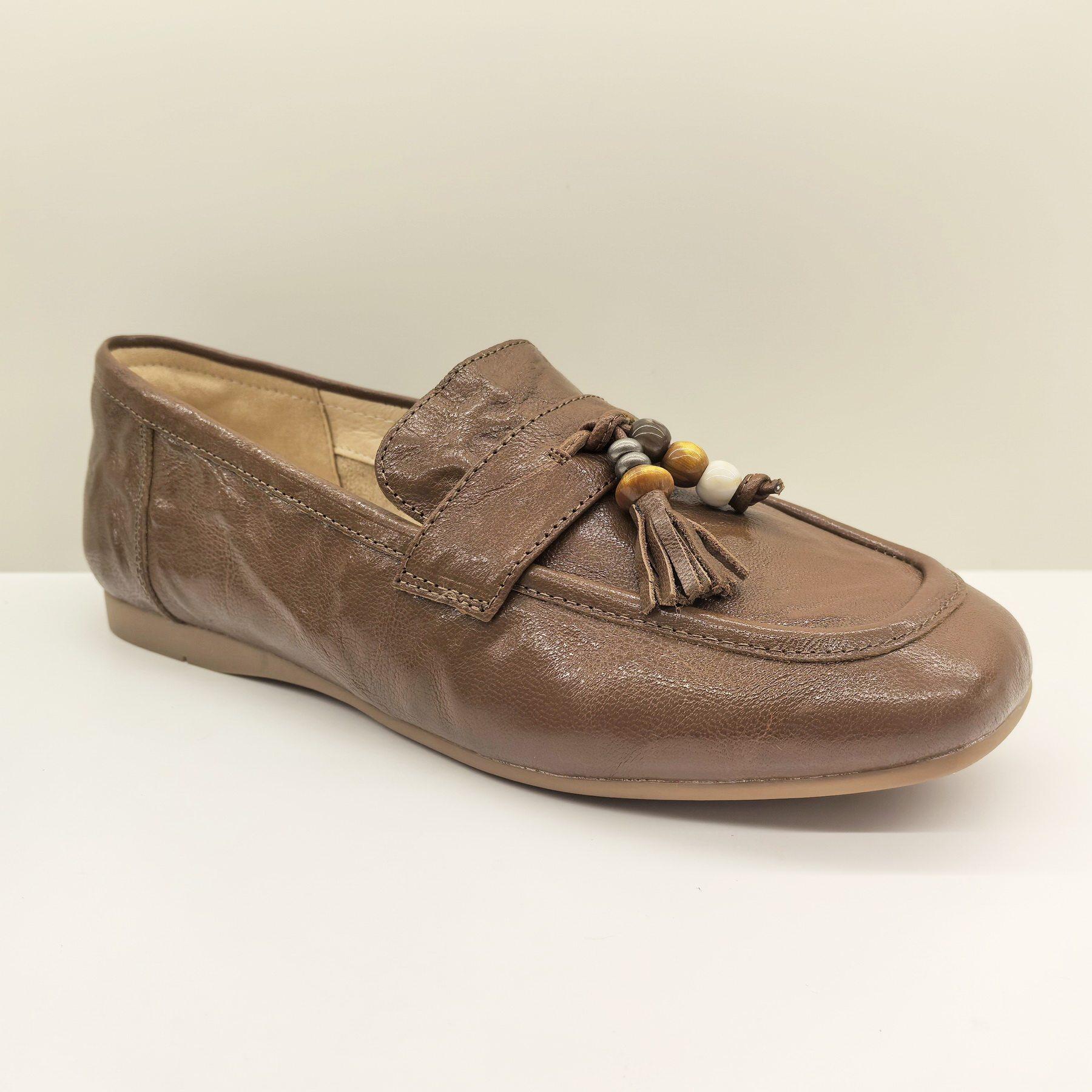 意尔康女鞋2026春季新款英伦平底方头乐福鞋真皮流苏一脚蹬皮鞋女,女鞋,深口单鞋,淘宝优惠券,粉丝福利购,淘宝优惠卷