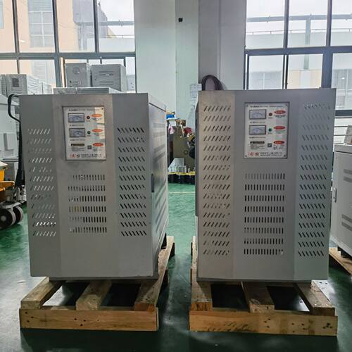厂家2500w隔离变压器带机箱三相隔离变压器2.5kva380v转220v节能
