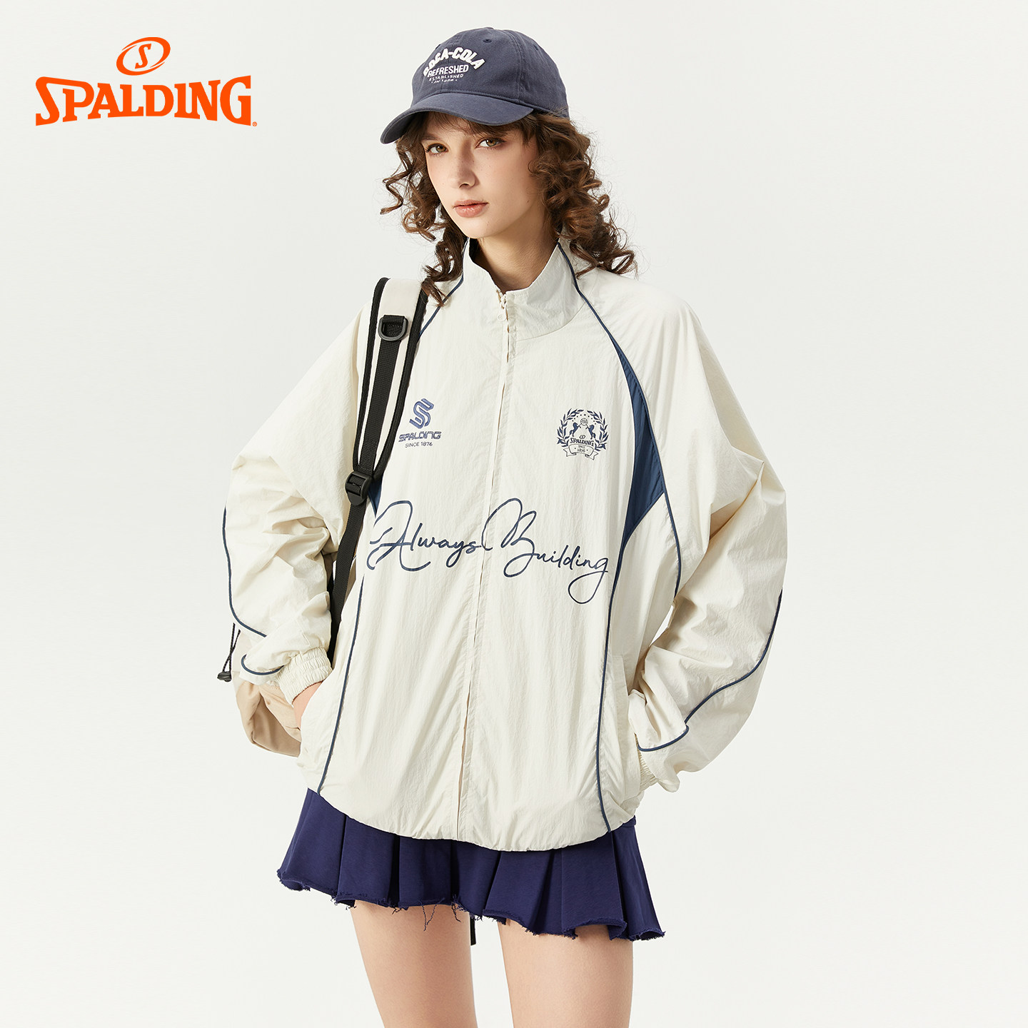 斯伯丁Spalding2026春装新款休闲立领运动外套女款宽松夹克上衣