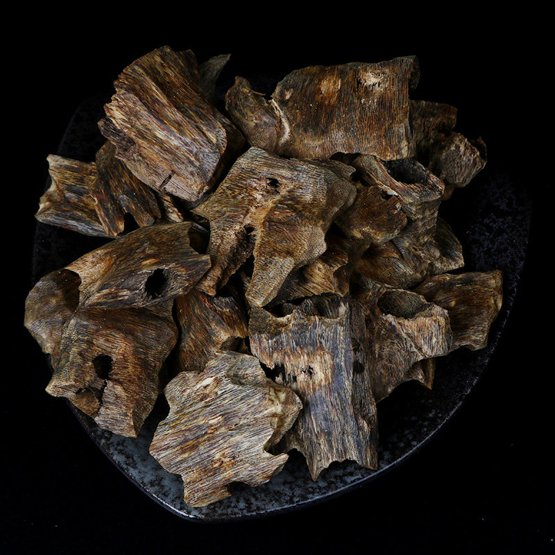 奇楠沉香碎料木块越南芽庄沉香原木香熏天然煮水泡茶泡酒糖结老料