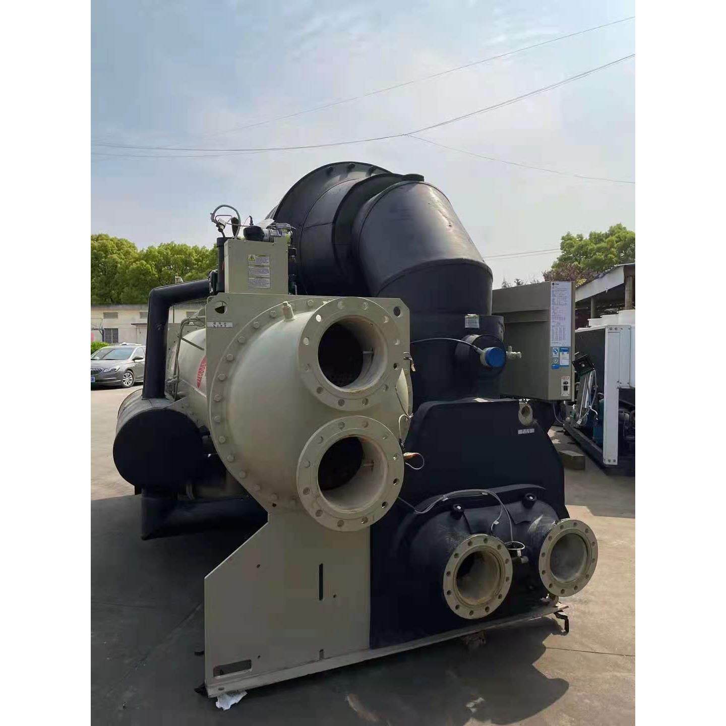特灵离心冷冻机组 900冷吨制冷量3136kw 安装未用