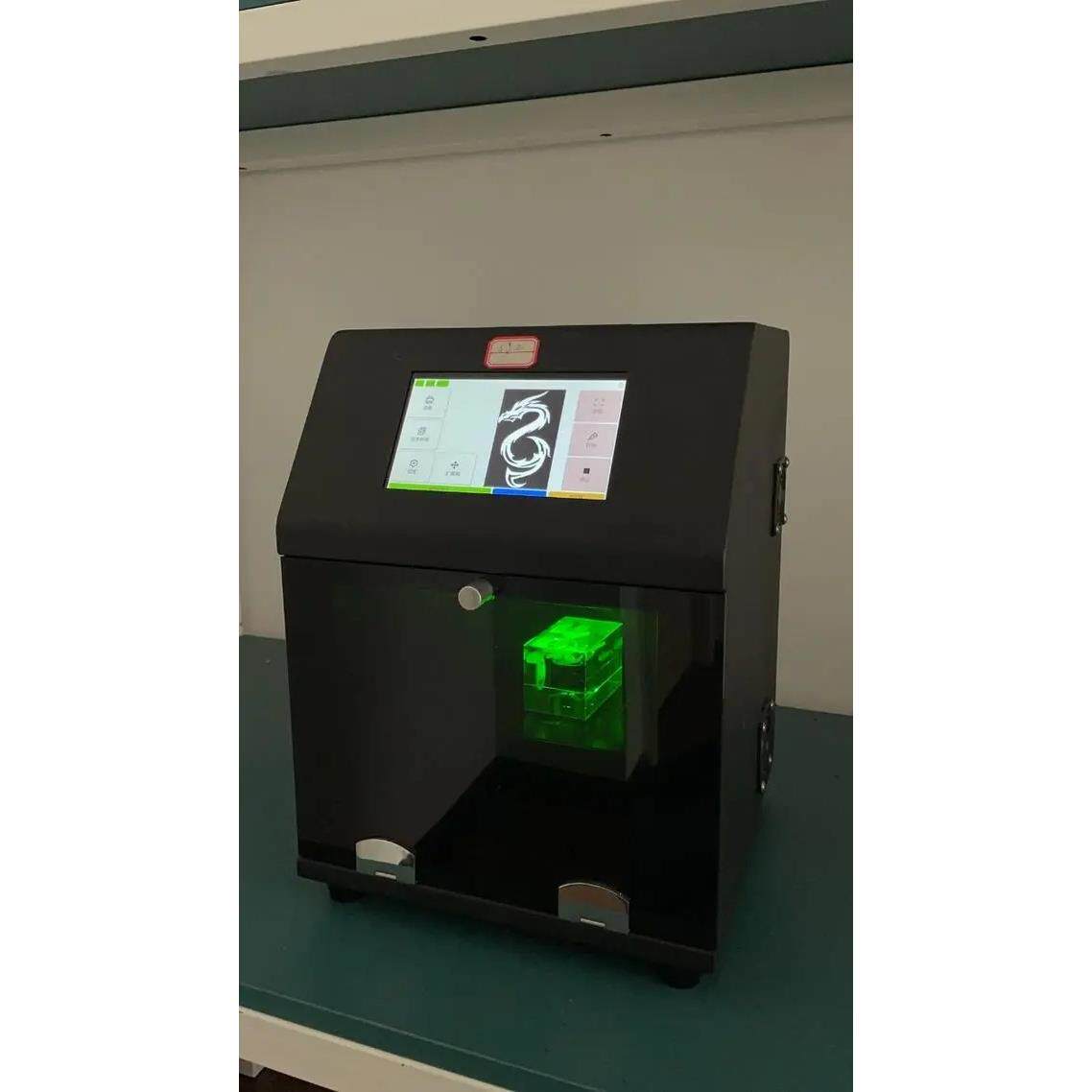 便携式迷你3D激光内雕刻机景区打标机/打码机/喷码