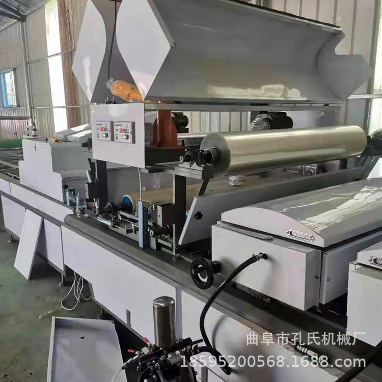 小型广告牌PVC板UV光油淋涂机图片