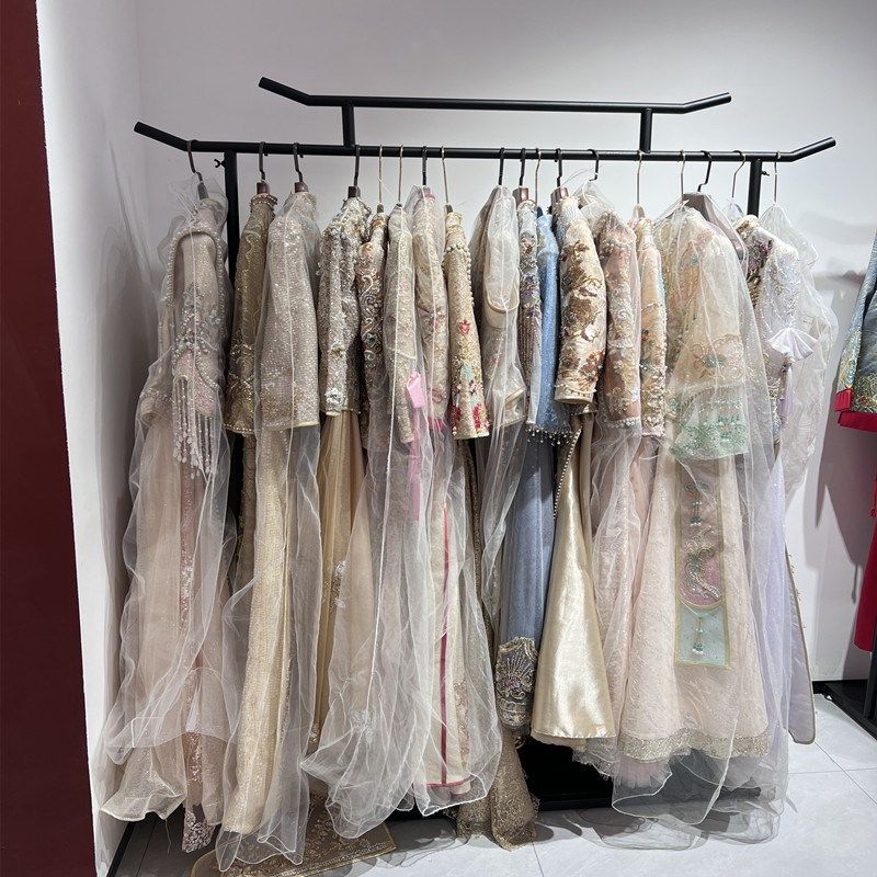 新中式婚纱架子汉服展示架复古简约秀禾货架落地式旗袍礼服陈列架