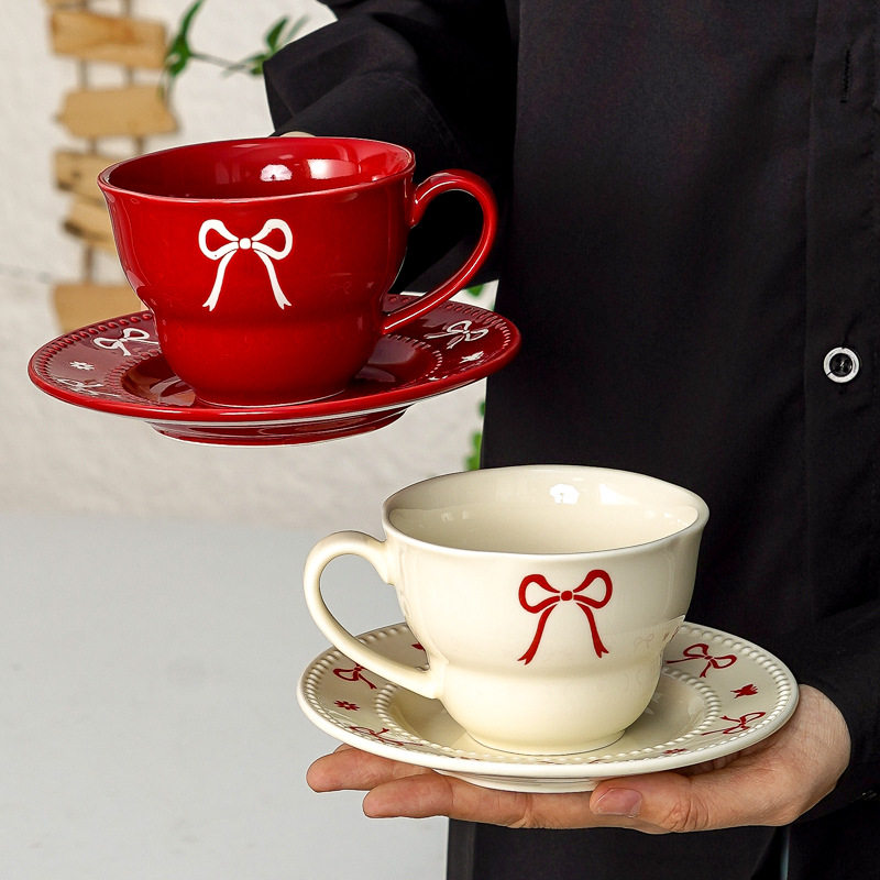 英式陶瓷咖啡杯碟女生釉下彩马克杯红色蝴蝶结杯子杯高档结婚礼物