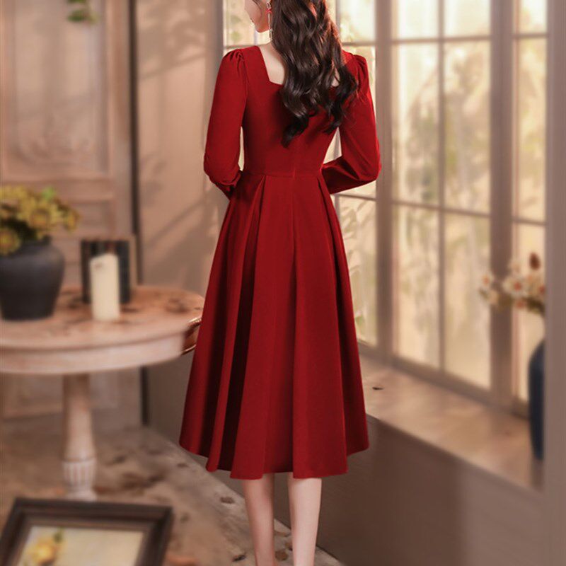 敬酒服女平时可穿酒红色订婚连衣裙新娘回门服结婚礼服小个子秋冬