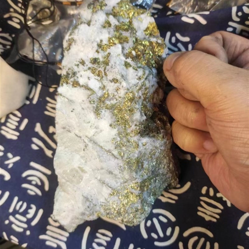 金都金矿石原石摆件礼品金石山金山银山创意礼品桌面摆件送礼送人
