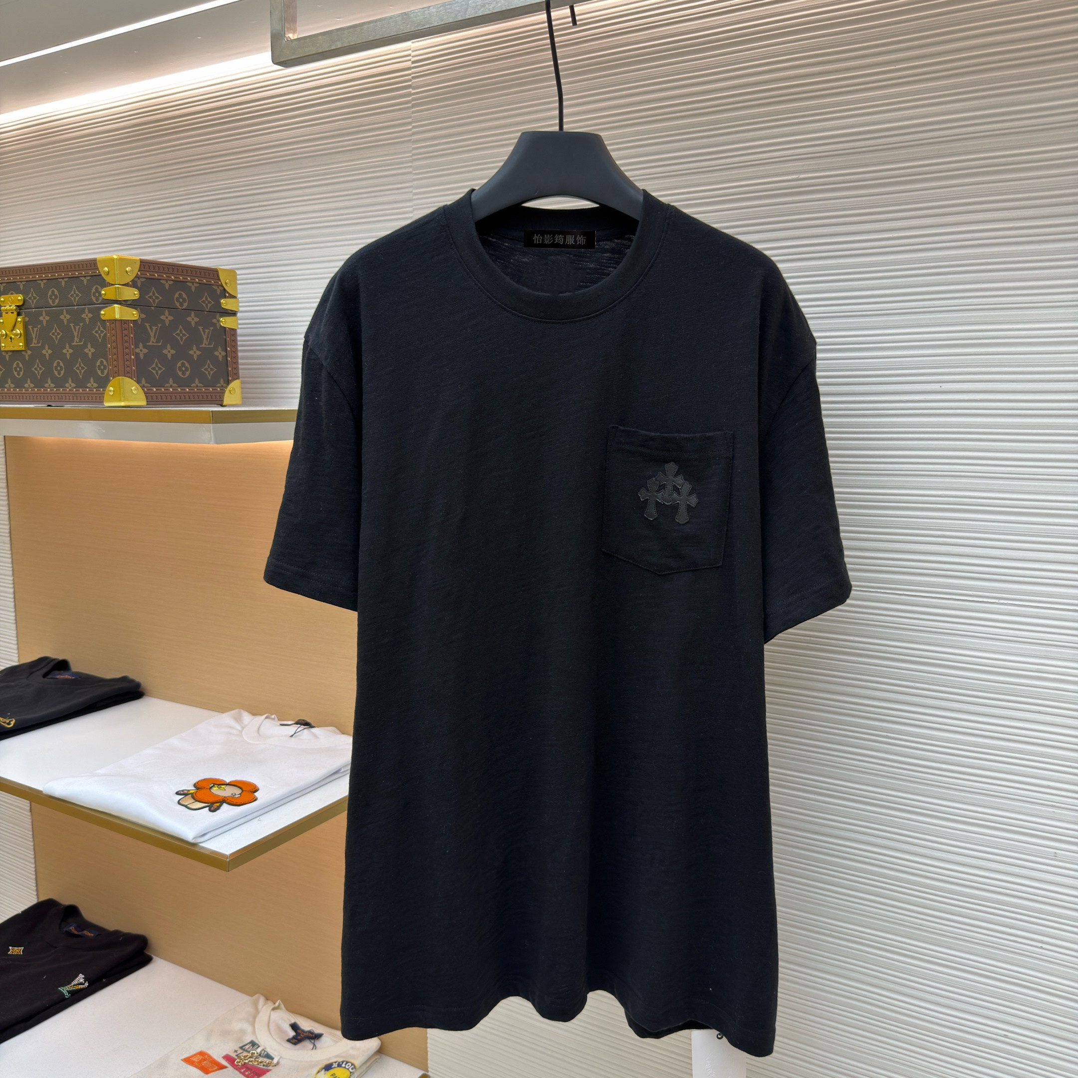 非市场货～广州高端欧货2026春夏新款皮标口袋棉质短袖T恤男女款