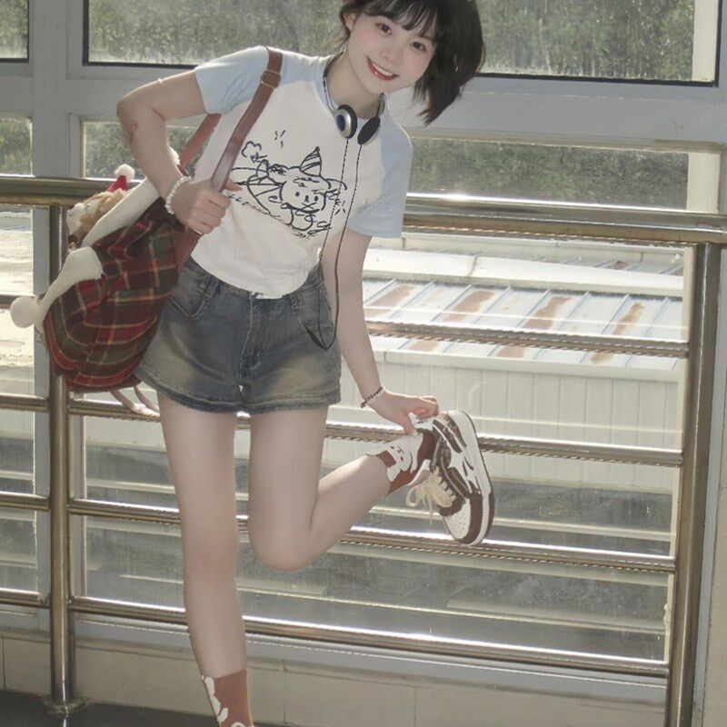 中大儿童装美式做旧牛仔短裤夏季2024学生新款高腰a字显瘦女童
