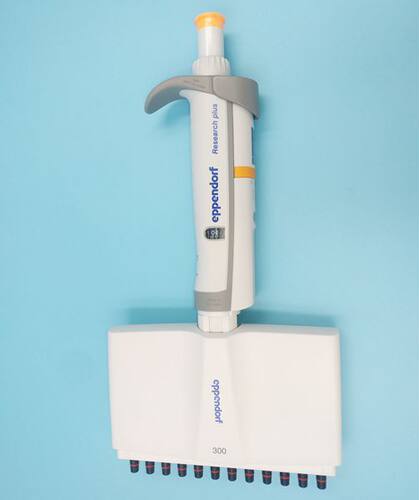 艾本德Eppendorf 多道可调手动移液器 Research plus