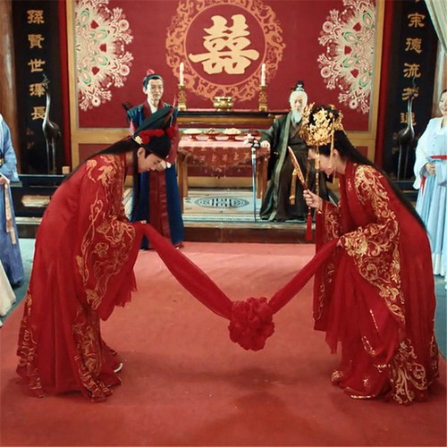 古风扇子中式婚礼秀禾新娘团扇结婚 出嫁喜扇高端喜扇包捧花成品