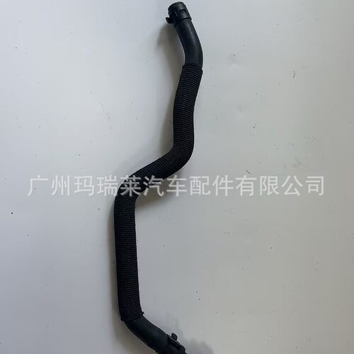 奔驰冷却系统散热器水管