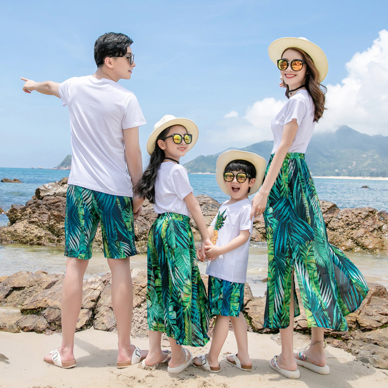 2021夏季新款亲子装一家三口菠萝短袖半身裙洋气母女装四口套装