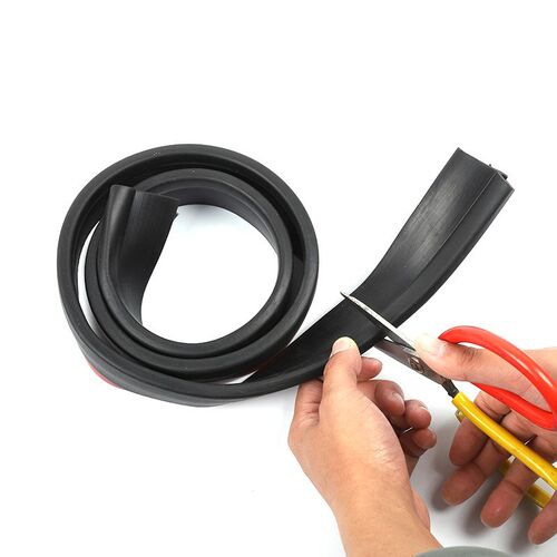 BJ40尾门玻璃导流槽专用于14-23款北京BJ40l车顶漏水改装件雨水条