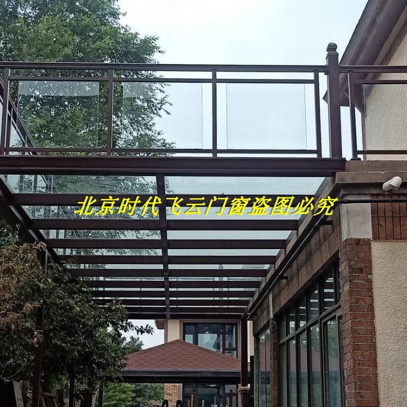 夹胶中空钢化玻璃阳光房,防冰雹玻璃地面护栏钢结构烤漆制作花园