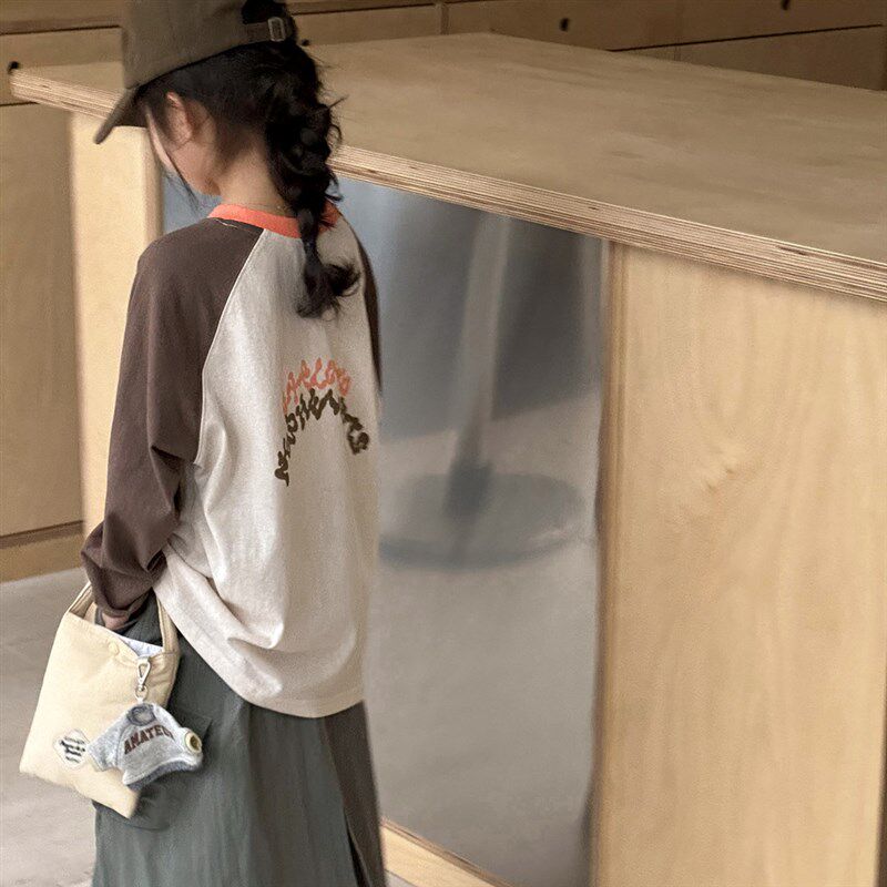 女童长袖T恤打底衫2024新款秋装中大儿童插肩袖宽松休闲拼色上衣