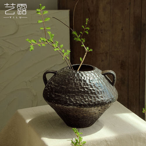 日式侘寂风粗陶花器艺术设计花瓶高级感民宿双耳罐新居装饰品摆件
