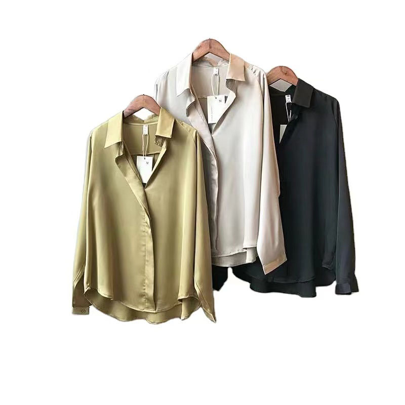 奢华样板房衣帽间衣服女士衬衫陈列摆件定制家具衣柜展厅软装饰品