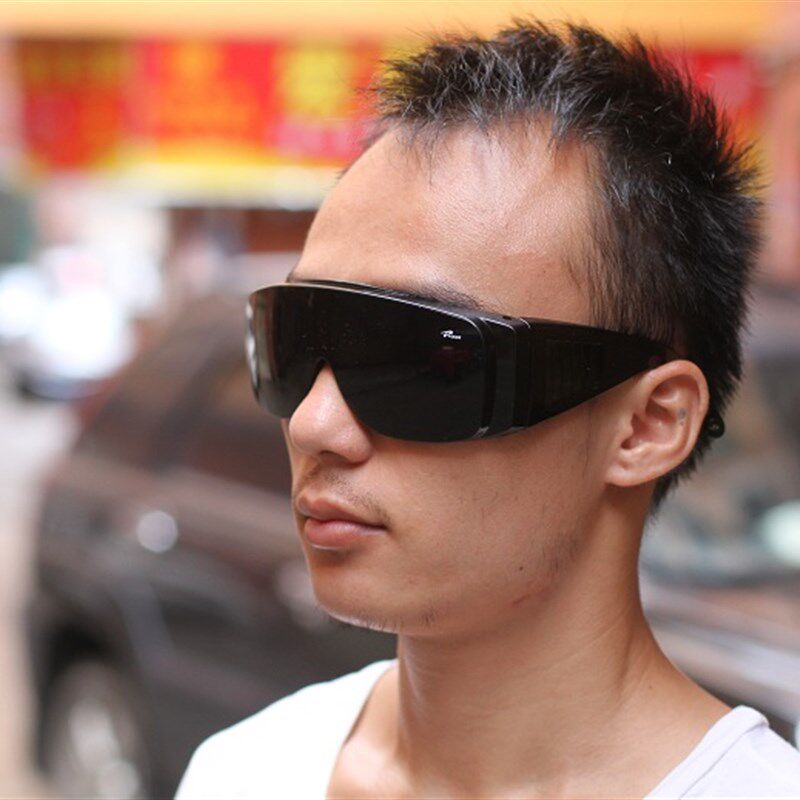 可佩戴近视专业电焊眼镜焊接防护眼镜氧焊氩弧焊烧焊防紫外线强光