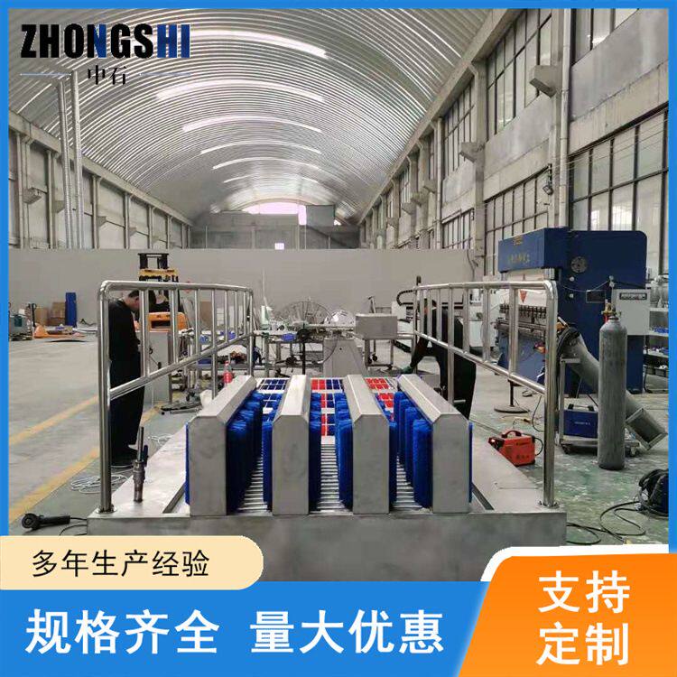 源头厂家供耐磨板刷双通道洗靴机 红外线感应自动喷淋装置洗靴机