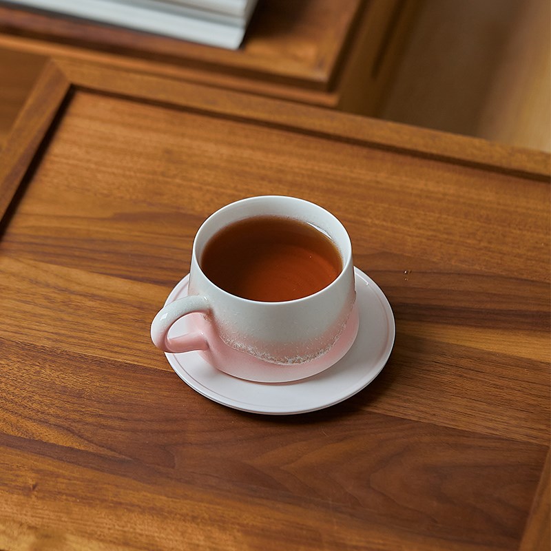 象上浅山系列琥珀粉咖啡杯 白色海洋粉色沙滩的梦镜 陶瓷咖啡杯