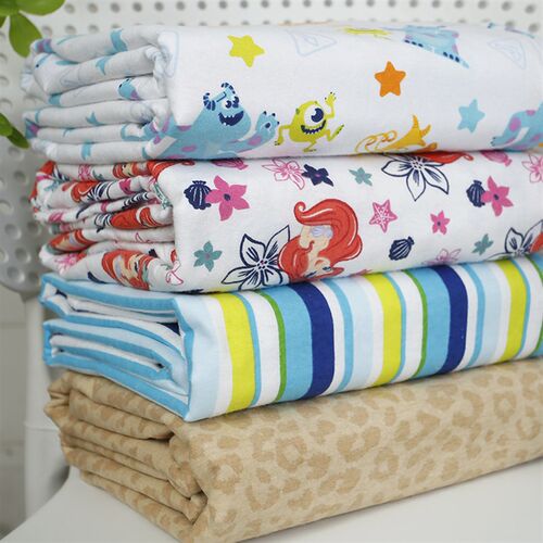 夏季儿童空调毯夏天办公室沙发午睡小毯子床单春秋薄款法莱绒被套