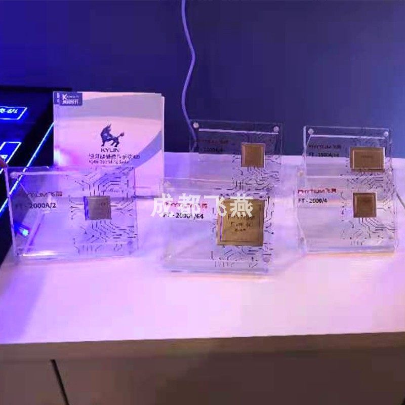 高透亚克力折弯芯片展示架 多尺寸可旋转拆装展示架 塑胶材质有机