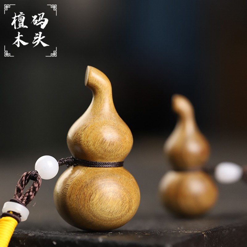 绿檀原木雕葫芦手把件文玩实木质便携高端手办解压家居创意工艺品