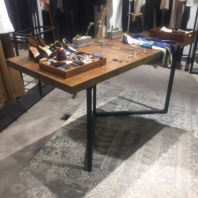 美式服装店展示桌流水台中岛台北欧铁艺实木长方形桌子长条桌展示