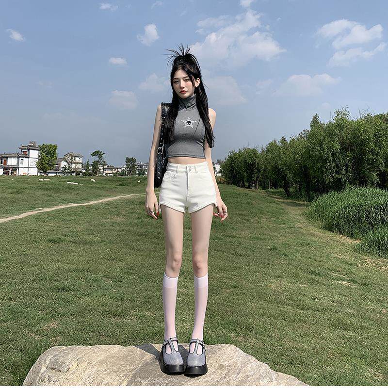 白色牛仔短裤女2026年夏季新款高腰显瘦弹力紧身设计感辣妹热裤子
