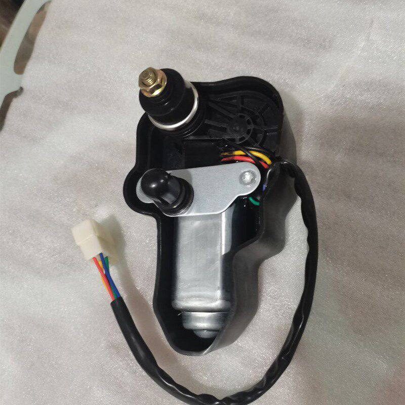 704雨刷电机:沃得拖拉机配件12V5线