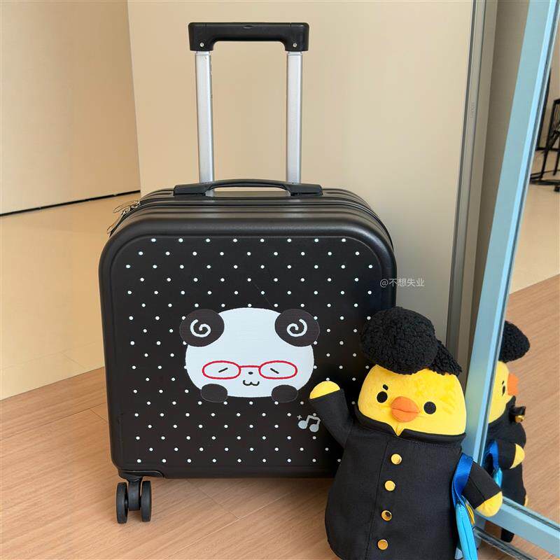 不想失业原创卷卷熊猫波点20寸行李箱可爱拉杆旅行箱短途密码箱子