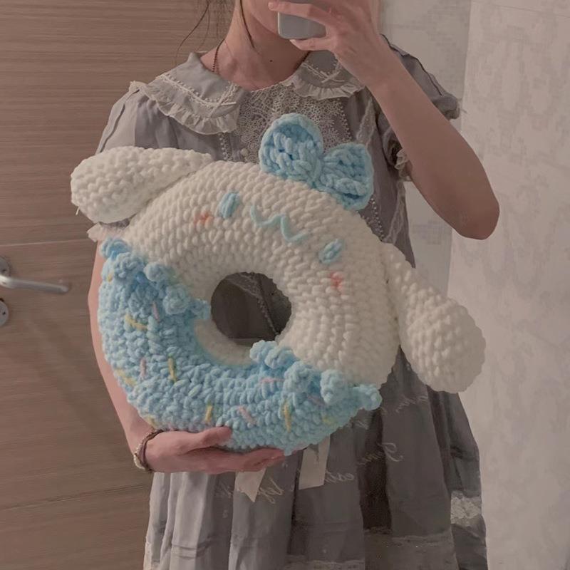 甜甜圈抱枕钩织手工钩针diy材料包粗毛线编织可爱抱枕送女友礼物