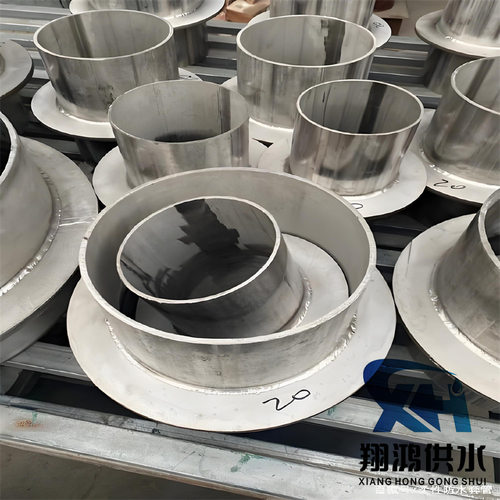 柔性防水套管刚性国标a型b型穿墙预埋电气止水翼环人防密闭DN100