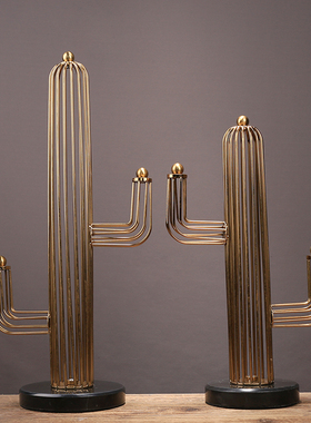 北欧简约金属几何金色仙人掌摆件家居软装客厅样板间玄关装饰摆件