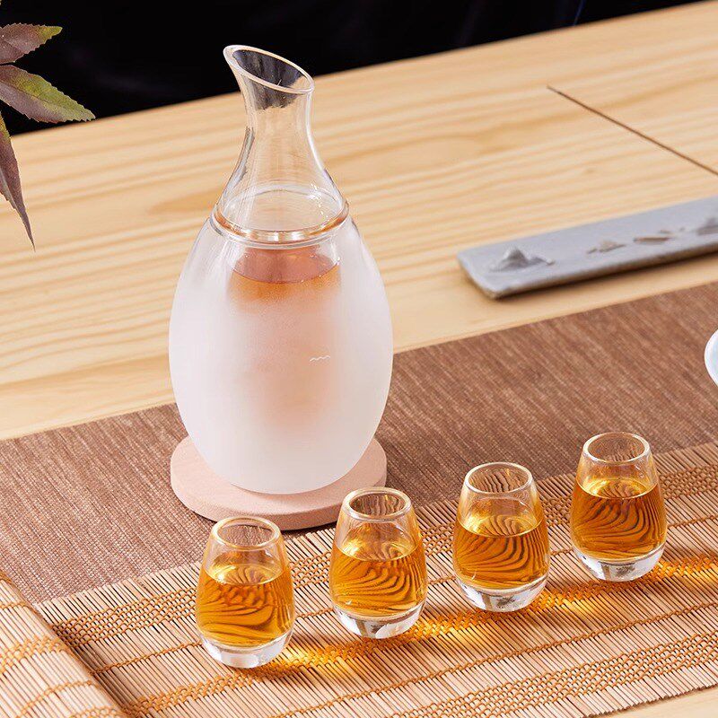 哲品日式清酒高级酒杯套装家用温酒玻璃恒温分酒壶送礼清酒具礼盒