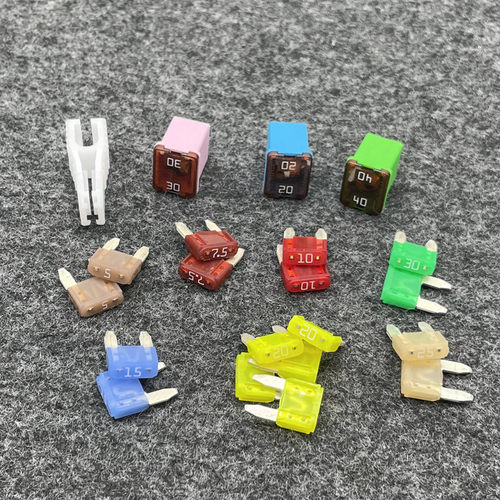 科鲁兹赛欧科鲁泽迈锐宝车用点烟器大灯雨刷车窗升降风扇保险丝