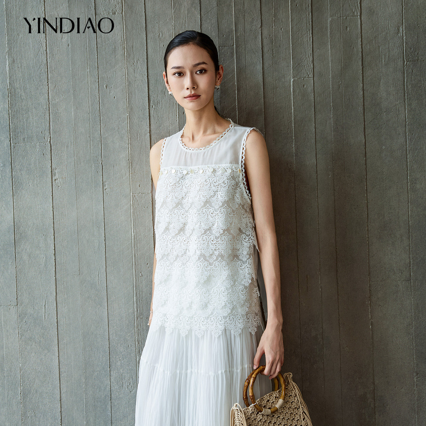 YINDIAO引调蕾丝钩花无袖小衫