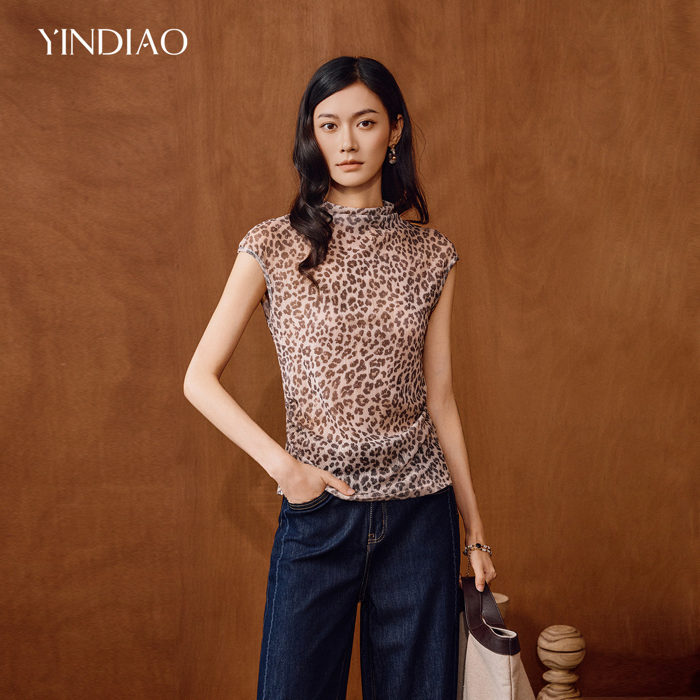 YINDIAO引调游猎风豹纹无袖小衫