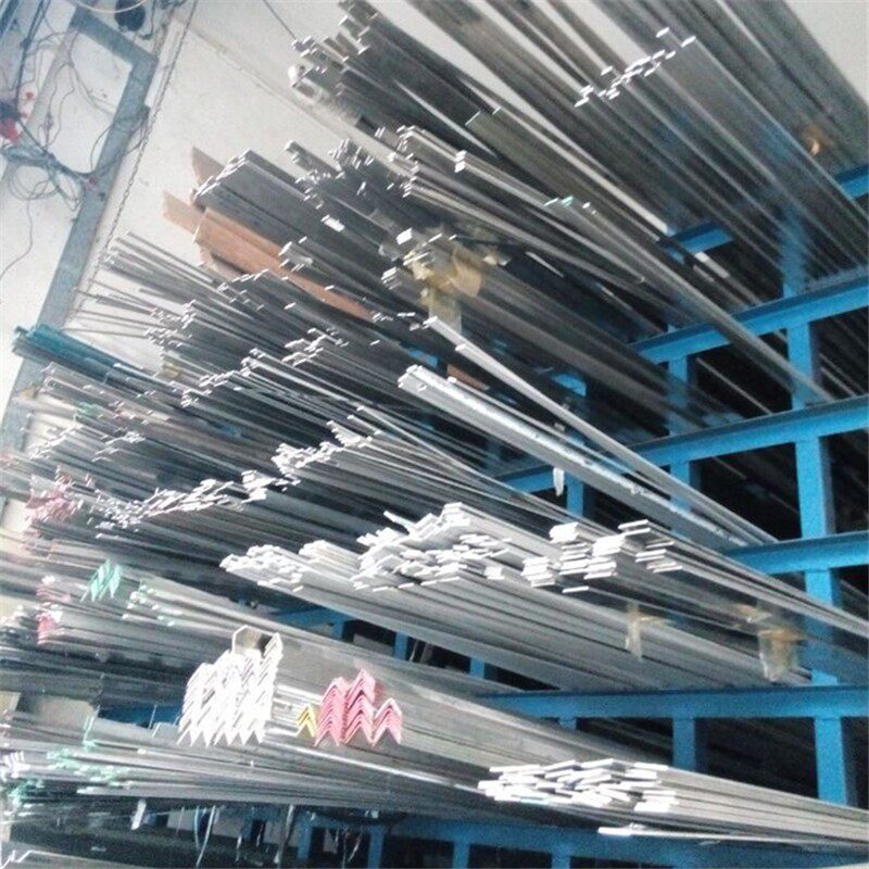 304不锈钢双面光面扁钢扁铁扁条抛光加工定制打孔圆边拉丝镀色6米