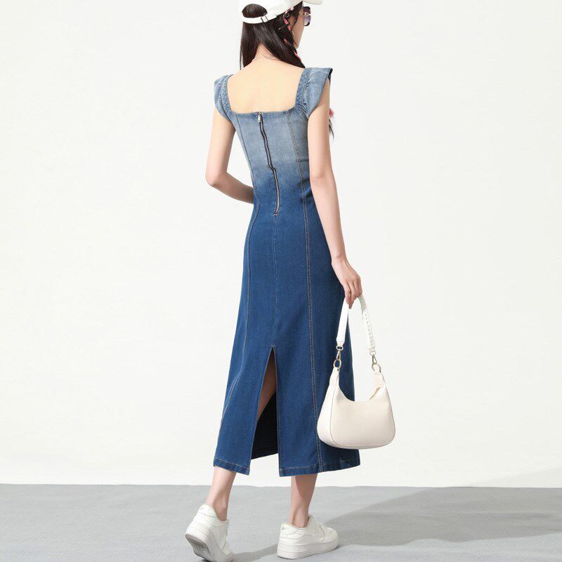 针织软牛仔长款连衣裙女2024夏季长裙薄款弹力修身收腰包臀吊带裙