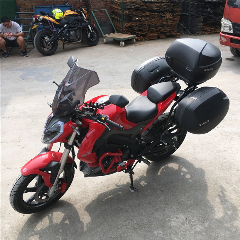 适用于贝纳利BJ150-31小迅龙150S摩托车加高前PC挡风玻璃护手改装