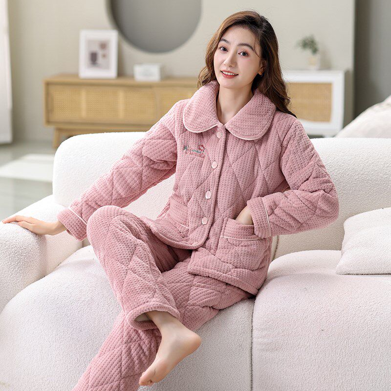 秋冬季中年妈妈睡衣女珊瑚绒夹棉袄三层加厚保暖可外穿加大码套装