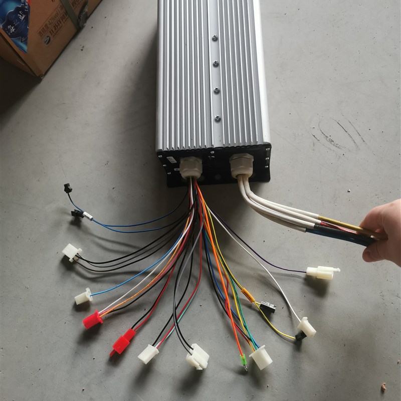 电动三轮车四轮车水电瓶专用浩大控制器1500-2200w60v-72v通用