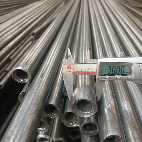 外径59 60 63 65 68 70 73 75mm精密无缝钢管壁厚2mm铁管空心圆管