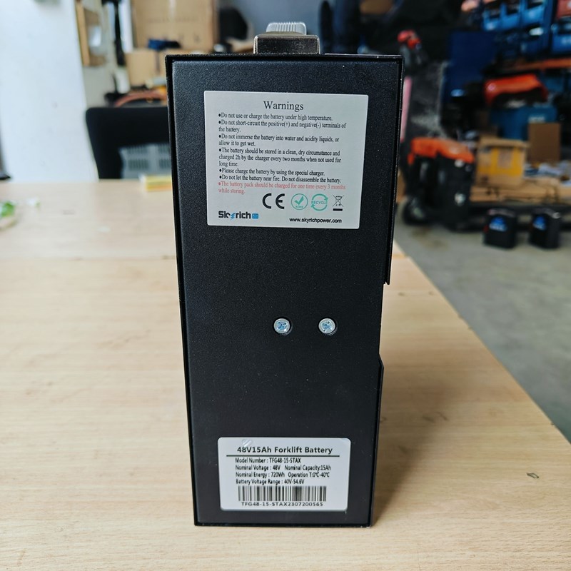 杭叉雷翼2吨锂电池48V15AH叉车锂电配件
