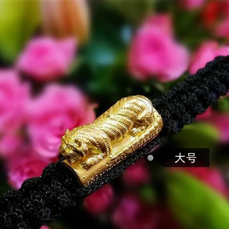唐唐泰国 店主自带款 咬饯虎 手绳