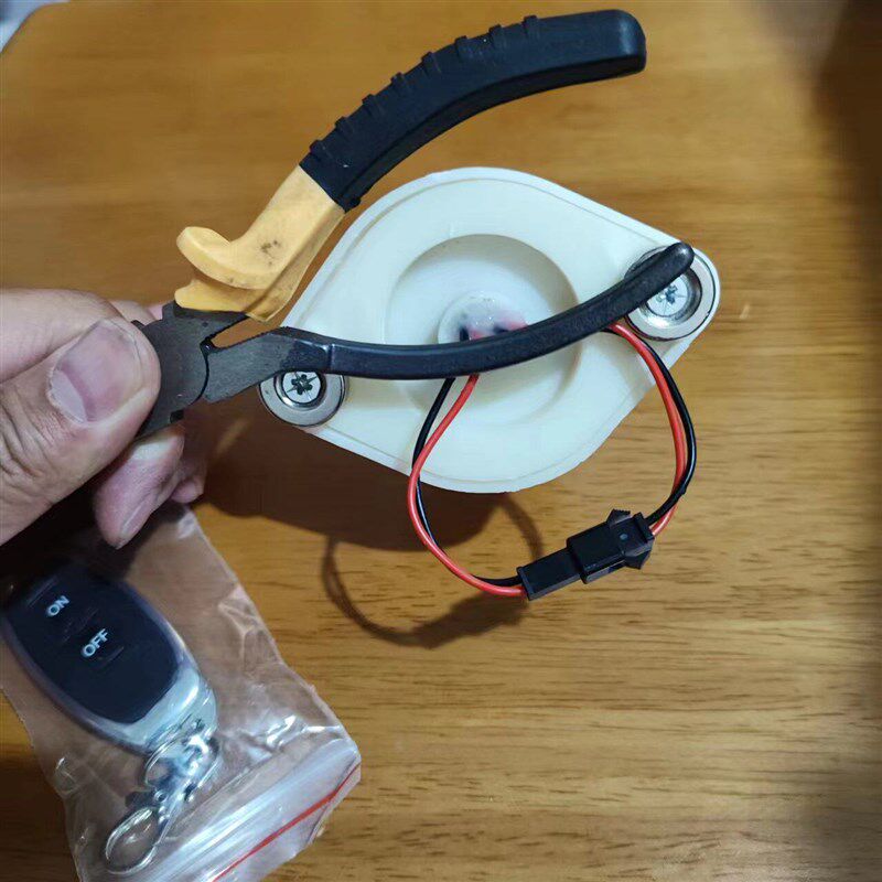 牌照灯货车挂车箱货车强磁遥控充电后牌照灯