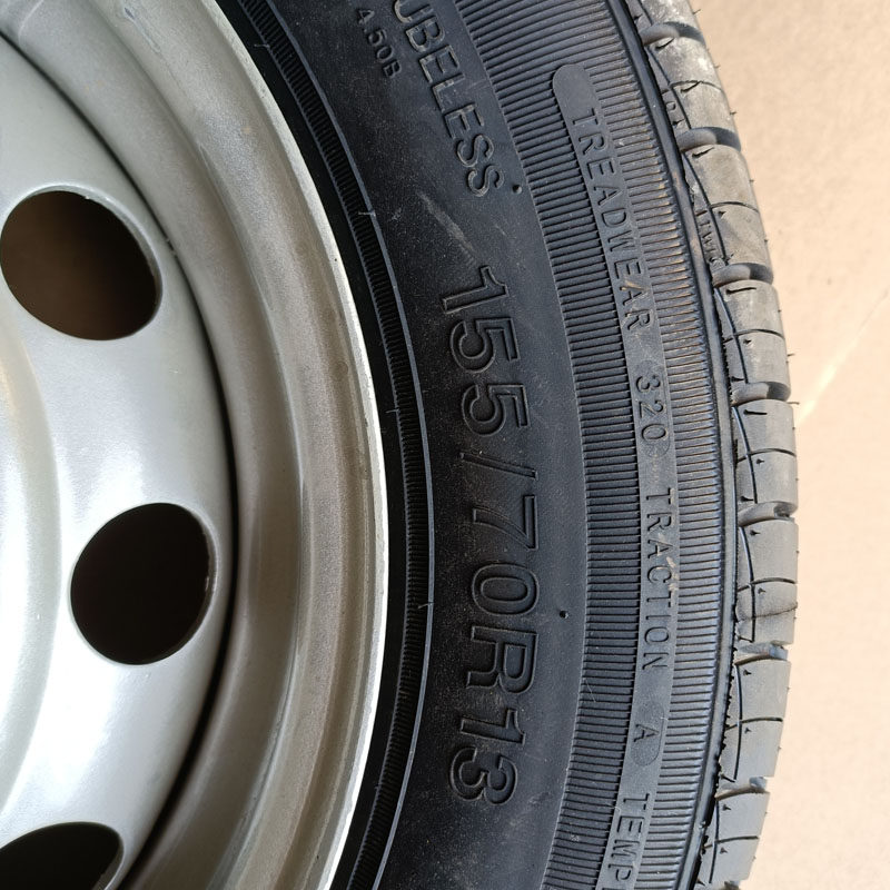 雷丁S50 D80比德文V7电动汽车轿车155 70R13备胎钢圈轮胎外胎轮毂