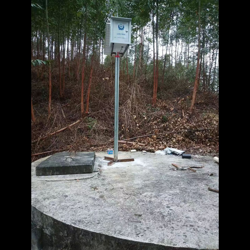 太阳能全自动工业远程无线水塔水位控制器水泵抽排水液位显示开关
